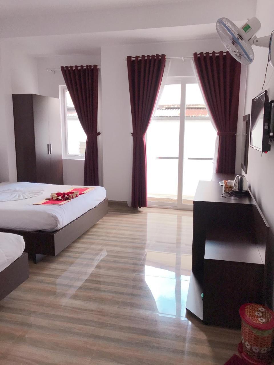 Dat Thien An Hotel Dalat Exterior foto